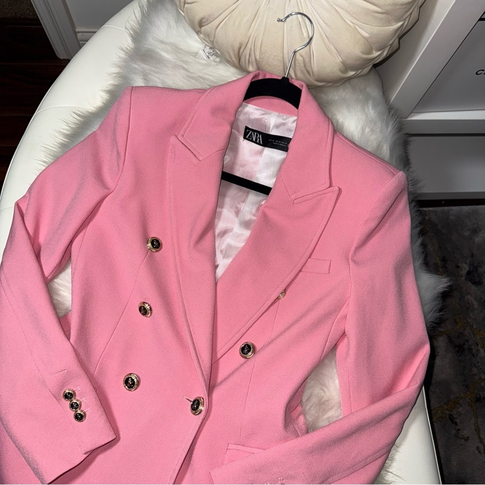 ZARA Double-Breasted Pink Crepe Blazer - Picture 3 of 17
